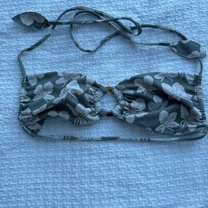 Benoa butterfly ginger Kiki top